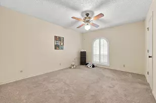 1805 Holm Oak St, Arlington, TX 76012 - Photo 22