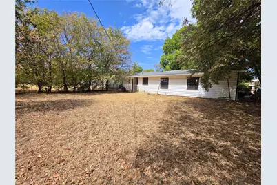 4424 Littlejohn Avenue, Fort Worth, TX 76105 - Photo 2