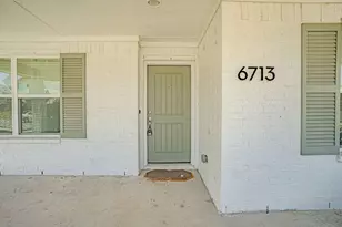 6713 Lake Overlook Dr, Fort Worth, TX 76135 - Photo 36