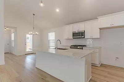6713 Lake Overlook Drive, Fort Worth, TX 76135 - Photo 10