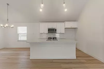 6713 Lake Overlook Drive, Fort Worth, TX 76135 - Photo 18
