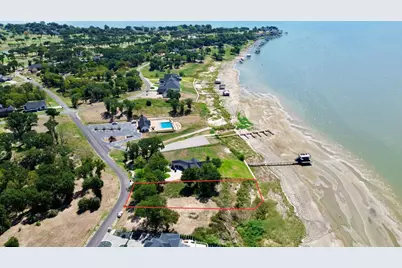 1578 Shoreline Drive, Mabank, TX 75143 - Photo 2