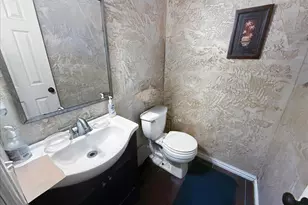 705 Parker Cir, Garland, TX 75040 - Photo 28