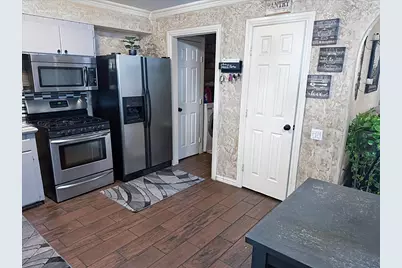 705 Parker Circle, Garland, TX 75040 - Photo 10