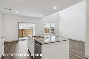 3723 Pierce Ln, Grand Prairie, TX 75052 - Photo 8