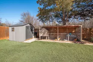 6405 Creekbend Ct, Arlington, TX 76001 - Photo 26