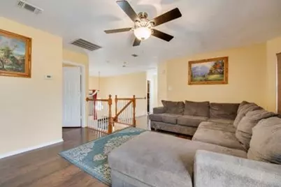 6405 Creekbend Court, Arlington, TX 76001 - Photo 14