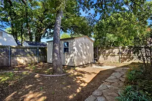 3701 Windsong Ln, Bedford, TX 76021 - Photo 24