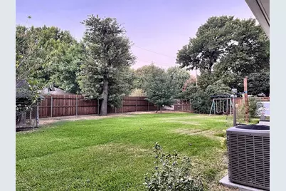 1200 Daisy Lane, Irving, TX 75061 - Photo 22