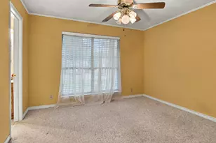408 Englewood Ln, Hurst, TX 76053 - Photo 26