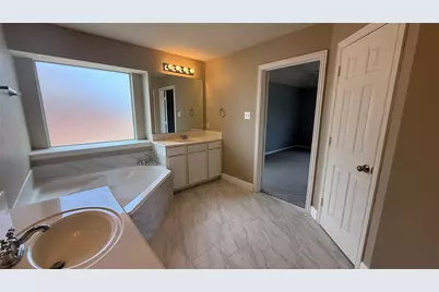 109 Evening Star Circle, Red Oak, TX 75154 - Photo 8