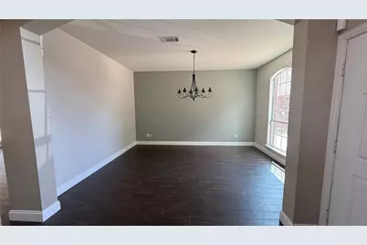 109 Evening Star Circle, Red Oak, TX 75154 - Photo 2