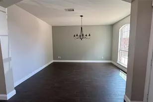109 Evening Star Cir, Red Oak, TX 75154 - Photo 2