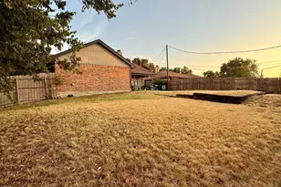 2608 Shasta Ct, Fort Worth, TX 76133 - Photo 16