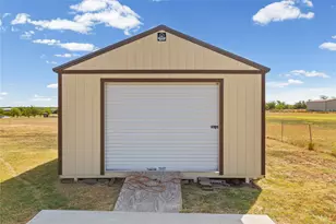 5720 County Rd 1017, Joshua, TX 76058 - Photo 28