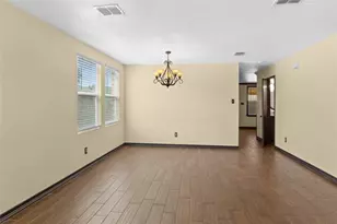 1312 Erin Ct, Burleson, TX 76028 - Photo 6