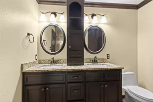 1312 Erin Ct, Burleson, TX 76028 - Photo 20