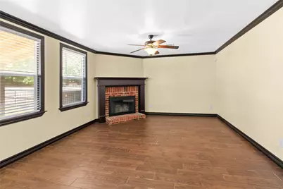 1312 Erin Court, Burleson, TX 76028 - Photo 16