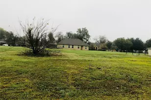 502 Bois D Arc St, Honey Grove, TX 75446 - Photo 1