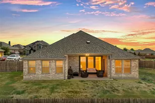 237 Big Creek Loop, Hewitt, TX 76643 - Photo 32