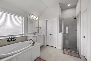 237 Big Creek Loop, Hewitt, TX 76643 - Photo 18