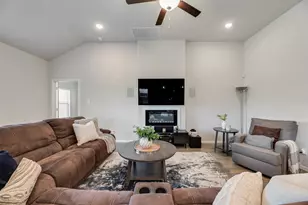 14137 Birch Farm Dr, Pilot Point, TX 76258 - Photo 18