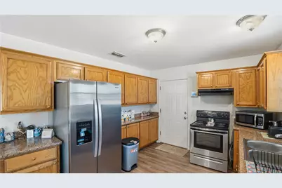 221 Private Road 8774, Ben Wheeler, TX 75754 - Photo 6