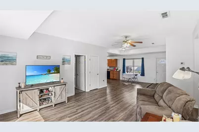 221 Private Road 8774, Ben Wheeler, TX 75754 - Photo 4