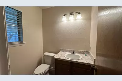 5916 Kary Lynn Drive S, Watauga, TX 76148 - Photo 18