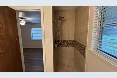 5916 Kary Lynn Drive S, Watauga, TX 76148 - Photo 16