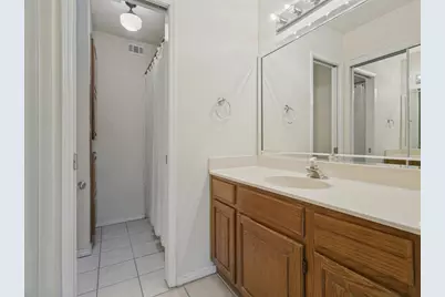 358 W Harwood Road #G, Hurst, TX 76054 - Photo 8
