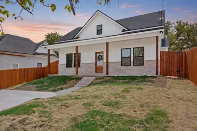 2704 Clay Avenue, Waco, TX 76711 - Photo 2