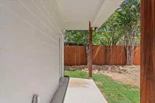 2704 Clay Ave, Waco, TX 76711 - Photo 24