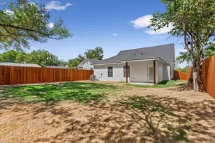 2704 Clay Ave, Waco, TX 76711 - Photo 26