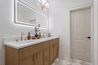 2704 Clay Avenue, Waco, TX 76711 - Photo 16