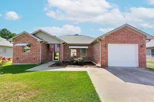 145 Tupelo, Pittsburg, TX 75686 - Photo 1