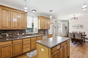 13989 Windham Dr, Van Alstyne, TX 75495 - Photo 12
