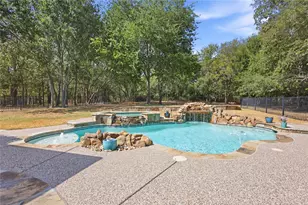 13989 Windham Dr, Van Alstyne, TX 75495 - Photo 32