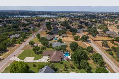 2116 Wood Duck Lane, Granbury, TX 76049 - Photo 36