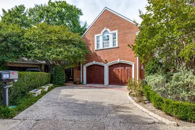 7 Queensview Court, Dallas, TX 75225 - Photo 2
