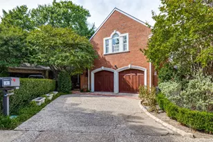7 Queensview Ct, Dallas, TX 75225 - Photo 2