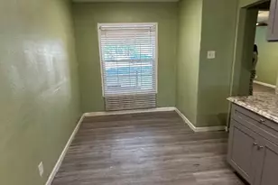 202 E Carolyn Dr, Garland, TX 75041 - Photo 14
