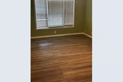 202 E Carolyn Drive, Garland, TX 75041 - Photo 2