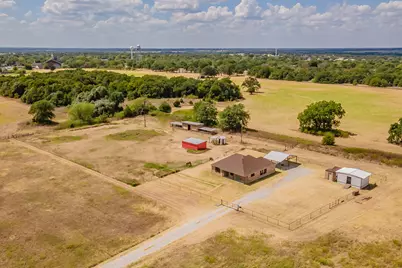 4798 County Road 2690, Alvord, TX 76225 - Photo 30