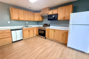 618 N Yale Dr, Garland, TX 75042 - Photo 4