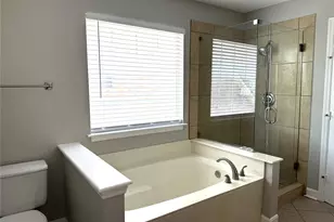 8212 Tavaros Dr, Plano, TX 75024 - Photo 14