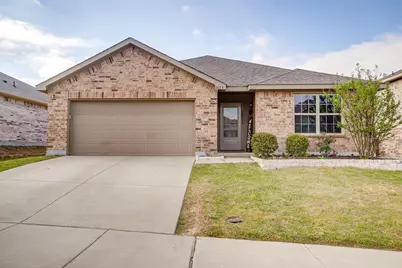 3033 Whitetail Chase Drive, Fort Worth, TX 76108 - Photo 1