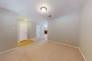 4625 Bridlewood Ln, Balch Springs, TX 75180 - Photo 10