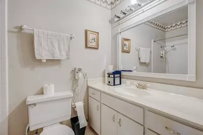 2919 Bergen Lane, Farmers Branch, TX 75234 - Photo 14