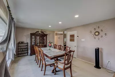 2919 Bergen Lane, Farmers Branch, TX 75234 - Photo 10